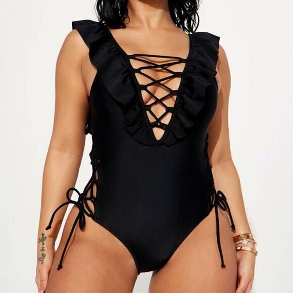 Go Coco Ruffle One Piece Black Swimsuit XLarge -B - Picture 1 of 6